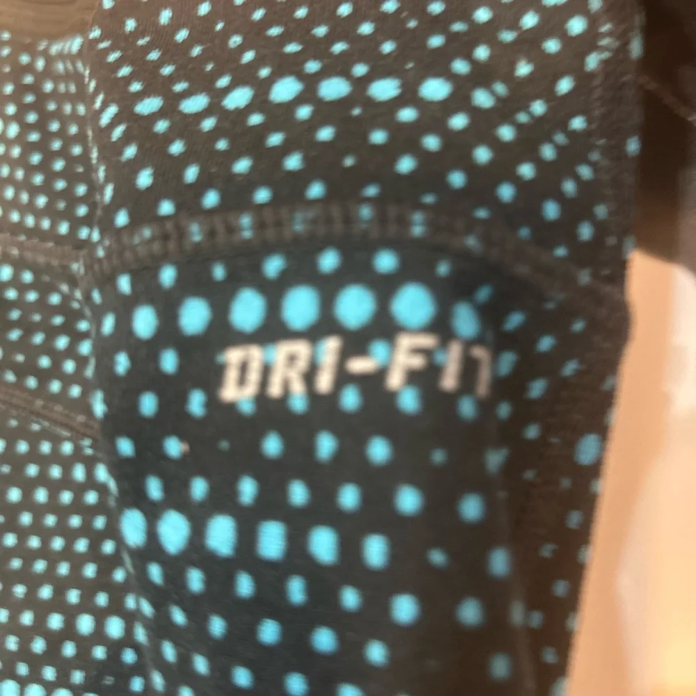 Nike Black and Teal Dotted Leggings